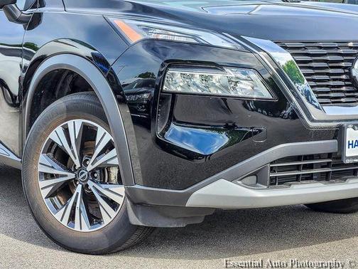 Black 2023 Nissan Rogue SV