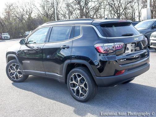 Diamond Black 2026 Jeep Compass Limited