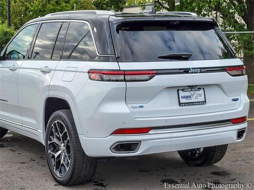 2022 Jeep Grand Cherokee 4xe Summit