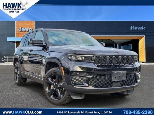 Diamond Black 2023 Jeep Grand Cherokee Altitude