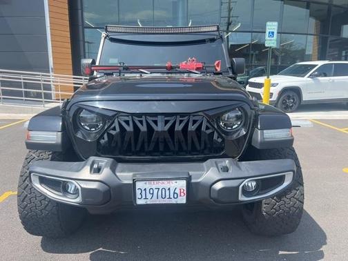 2021 Jeep Gladiator Overland