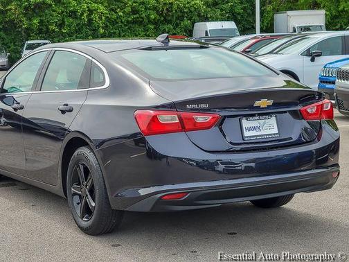 Dark Ash Metallic 2023 Chevrolet Malibu LT