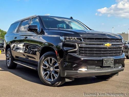 2024 Chevrolet Suburban LT