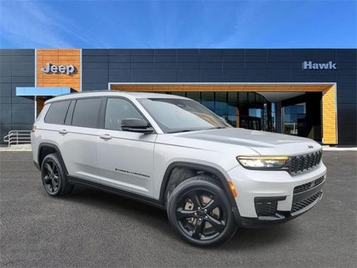 2023 Jeep Grand Cherokee L Laredo
