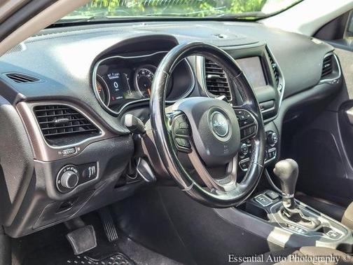 2020 Jeep Cherokee Latitude