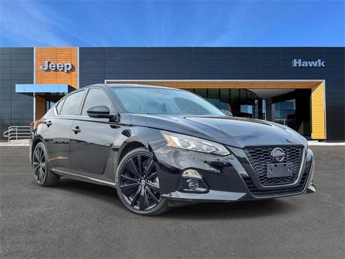 2022 Nissan Altima 2.5 SR