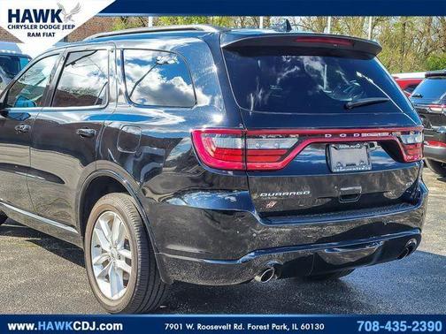 DB Black Crystal Clearcoat 2023 Dodge Durango GT