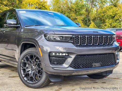 2025 Jeep Grand Cherokee Summit