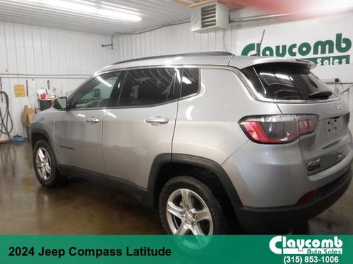 2024 Jeep Compass Latitude