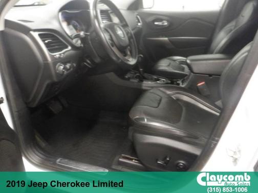 White 2019 Jeep Cherokee Limited