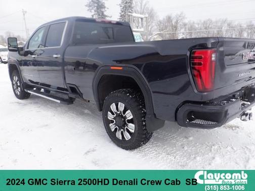 2024 GMC Sierra 2500 Denali