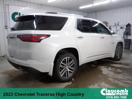 2023 Chevrolet Traverse High Country