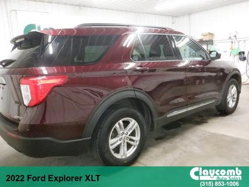 2022 Ford Explorer XLT