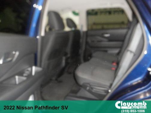 2022 Nissan Pathfinder SV 4WD