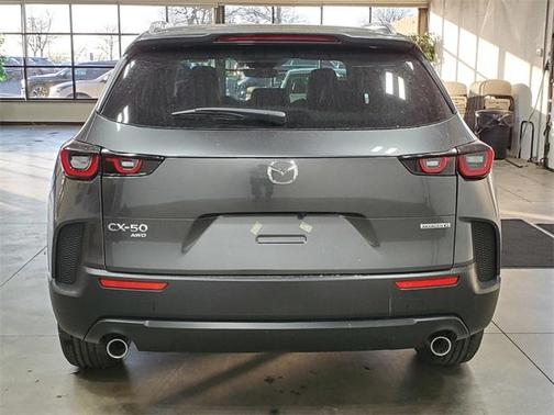 2025 Mazda CX-50 2.5 S Preferred Package
