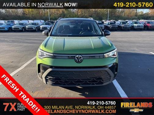 2025 Volkswagen Taos 1.5T SE Black