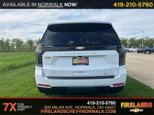 2025 Chevrolet Suburban LT