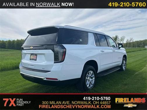 2025 Chevrolet Suburban LT