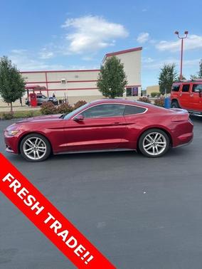 2017 Ford Mustang EcoBoost Premium