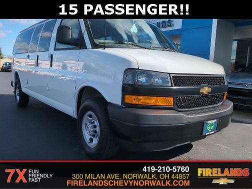 2025 Chevrolet Express 3500 LS