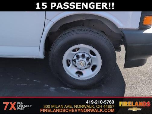 2025 Chevrolet Express 3500 LS