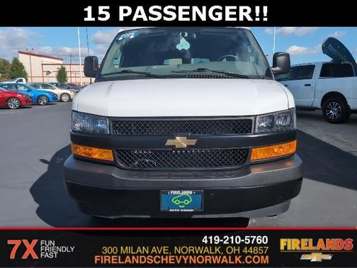 2025 Chevrolet Express 3500 LS