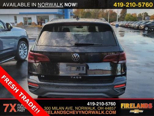 2024 Volkswagen Taos 1.5T SE Black