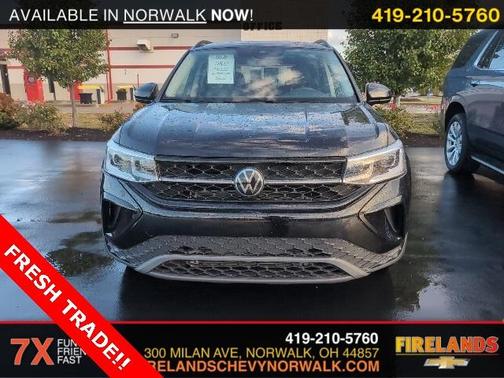 2024 Volkswagen Taos 1.5T SE Black