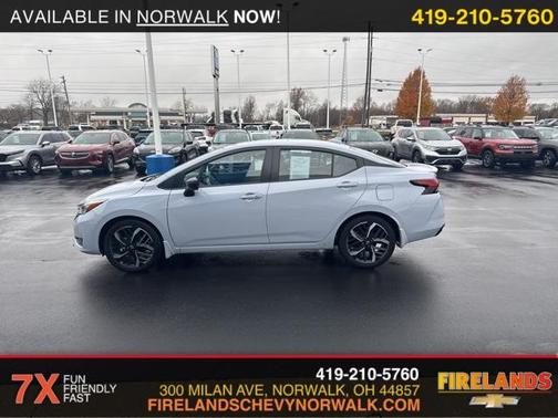 2025 Nissan Versa 1.6 SR