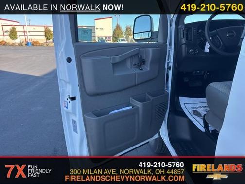 2025 Chevrolet Express 2500 Work Van