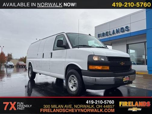 2025 Chevrolet Express 3500 Work Van