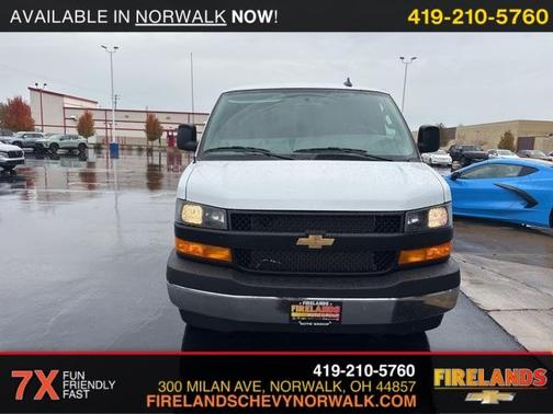 2025 Chevrolet Express 3500 Work Van