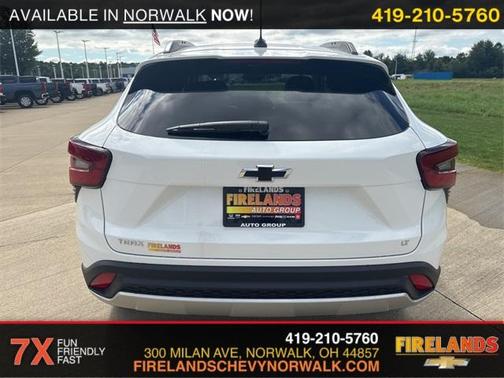 2025 Chevrolet Trax LT