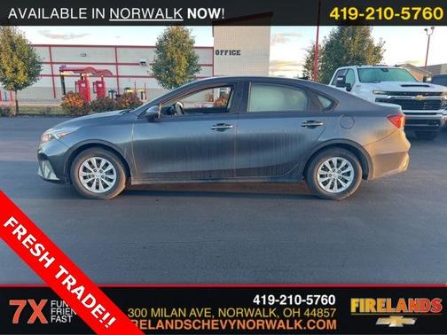 2022 Kia Forte FE