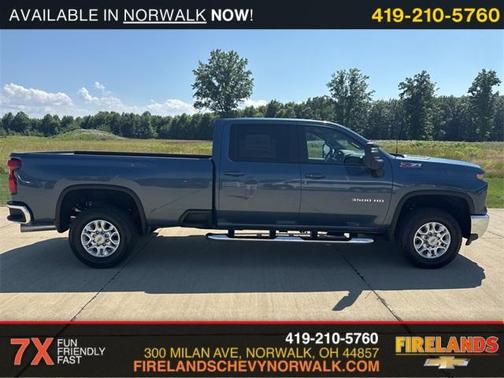 2025 Chevrolet Silverado 3500 LT