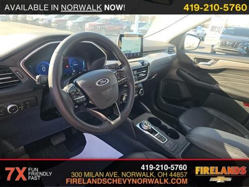 2022 Ford Escape SEL