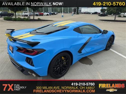 2025 Chevrolet Corvette Stingray w/3LT