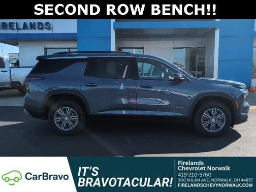 2025 Chevrolet Traverse LT
