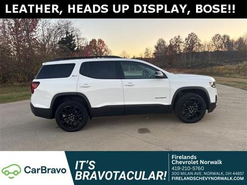 2023 GMC Acadia SLT