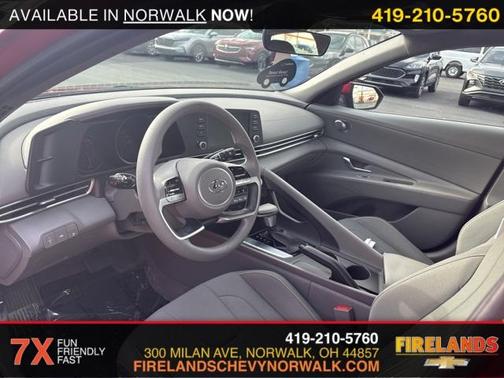 2023 Hyundai ELANTRA SEL