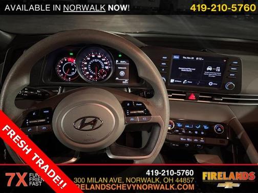 2023 Hyundai ELANTRA SEL