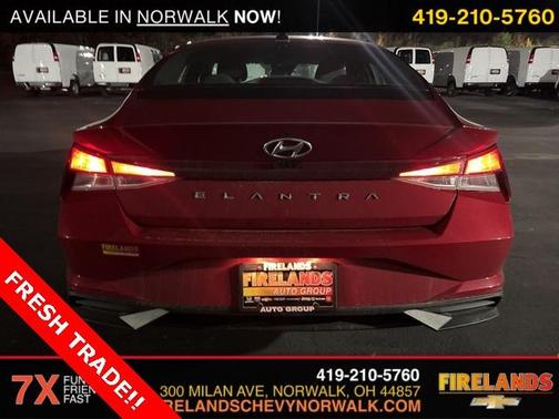 2023 Hyundai ELANTRA SEL