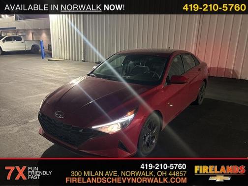 2023 Hyundai ELANTRA SEL