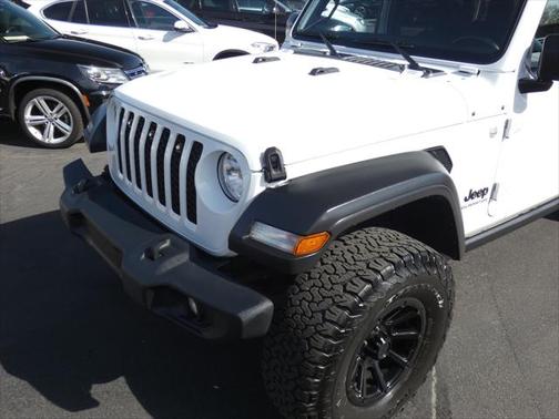 2020 Jeep Gladiator Sport S