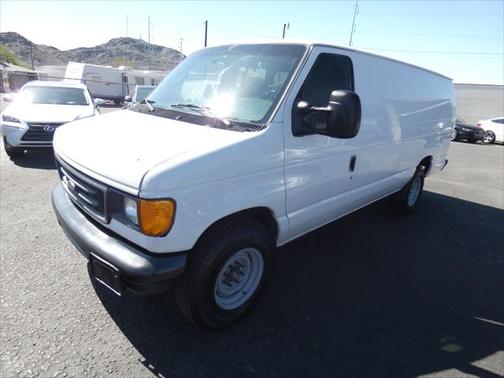 2007 Ford E350 Super Duty Base