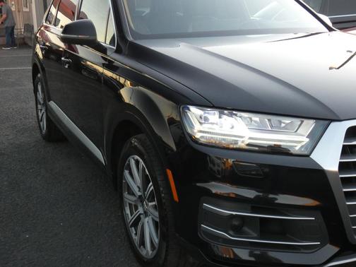 2018 Audi Q7 3.0T Premium Plus