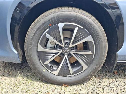 2025 Lexus RZ 450e Premium