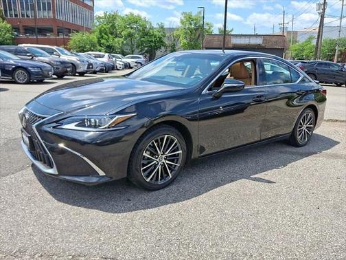 2022 Lexus ES 350 Base