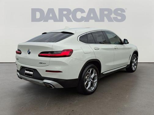 Alpine White 2023 BMW X4 xDrive30i