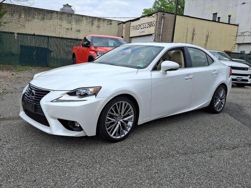 2016 Lexus IS 300 Base